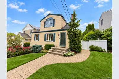 37 Harding Avenue, Valhalla, NY 10595 - Photo 1