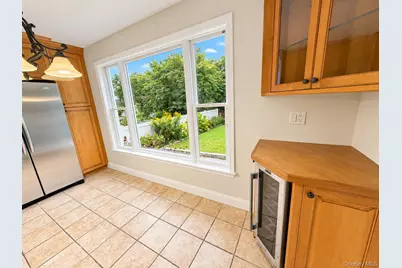 37 Harding Avenue, Valhalla, NY 10595 - Photo 7