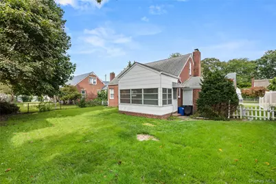 12 Benjamin Avenue, Amityville, NY 11701 - Photo 19