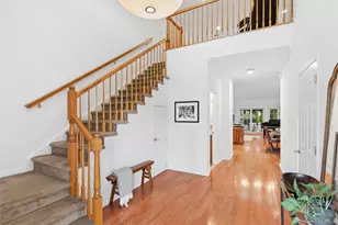 147 Pond View Dr, Port Washington, NY 11050 - Photo 5