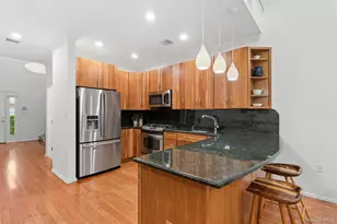 147 Pond View Dr, Port Washington, NY 11050 - Photo 9
