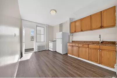 74 Oak Street #1A, Yonkers, NY 10701 - Photo 1
