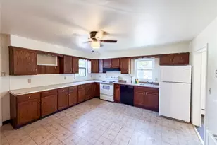 45 S Hamilton St, Poughkeepsie, NY 12601 - Photo 7