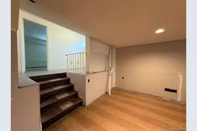 925 Northern Boulevard, Baldwin, NY 11510 - Photo 19