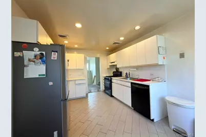 925 Northern Boulevard, Baldwin, NY 11510 - Photo 11