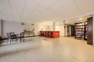 740 E Broadway, Long Beach, NY 11561 - Photo 21