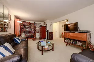 740 E Broadway, Long Beach, NY 11561 - Photo 5