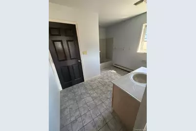 336 Washington Street, Newburgh, NY 12550 - Photo 17