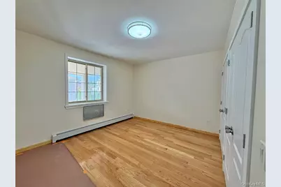 1604 Robertson Place, Bronx, NY 10465 - Photo 11