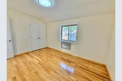 1604 Robertson Place, Bronx, NY 10465 - Photo 21