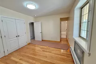 1604 Robertson Pl, Bronx, NY 10465 - Photo 9