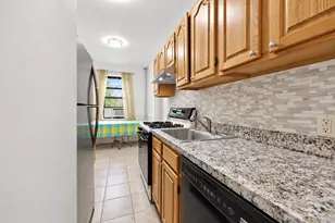 68 E Hartsdale Ave, Hartsdale, NY 10530 - Photo 3