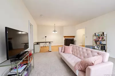 68 E Hartsdale Avenue #4K, Hartsdale, NY 10530 - Photo 5