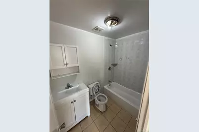 803 Astoria Boulevard #3, Astoria, NY 11102 - Photo 5