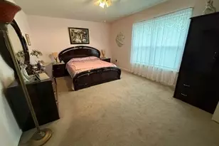 6 Daremy Cir, Medford, NY 11763 - Photo 15