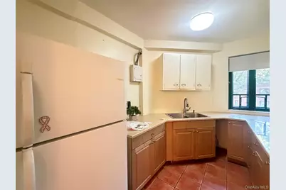 2049 McGraw Avenue #6H, Bronx, NY 10462 - Photo 5