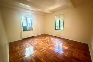 2049 McGraw Ave, Bronx, NY 10462 - Photo 11