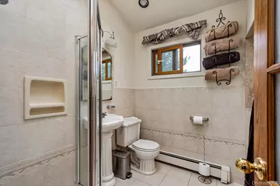 73 Anndom Court, North Babylon, NY 11703 - Photo 17