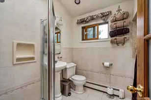 73 Anndom Ct, North Babylon, NY 11703 - Photo 17