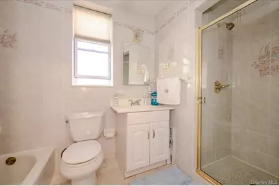 2222 Fenton Avenue, Bronx, NY 10469 - Photo 13