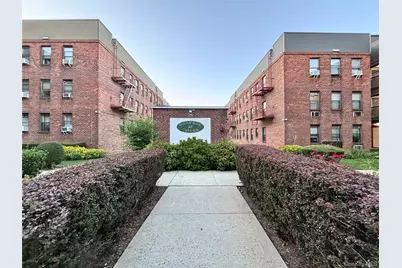 215-37 48th Ave #2B, Bayside, NY 11361 - Photo 1