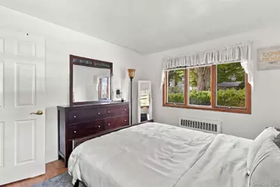 1024 Howells Road, Bay Shore, NY 11706 - Photo 9