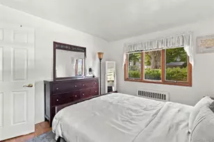 1024 Howells Rd, Bay Shore, NY 11706 - Photo 9