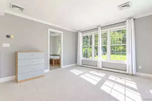17 Jennifer Ln, Hudson, NY 12534 - Photo 17