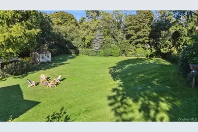 75 Champlin Avenue, Bellport, NY 11713 - Photo 29