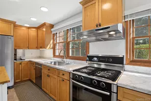 75 Champlin Ave, Bellport, NY 11713 - Photo 15