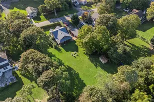 75 Champlin Ave, Bellport, NY 11713 - Photo 39