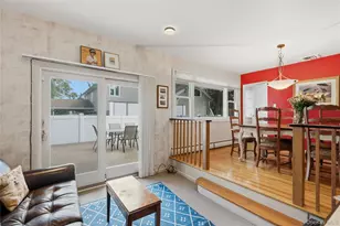 15 Elmwood Ln, Syosset, NY 11791 - Photo 9