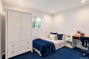 15 Elmwood Ln, Syosset, NY 11791 - Photo 21