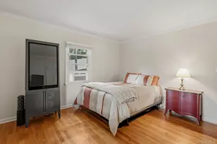 202 Harvard Dr, Hartsdale, NY 10530 - Photo 17