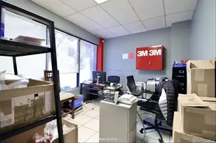 75-29 62nd St, Glendale, NY 11385 - Photo 31