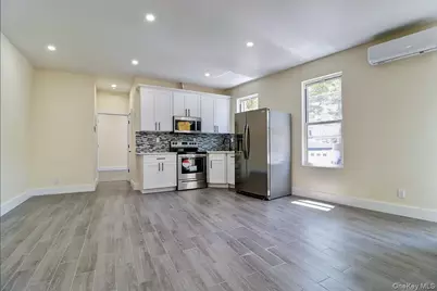 7529 62nd Street, Glendale, NY 11385 - Photo 7