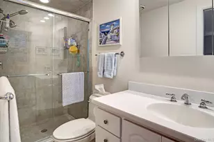25 Squires Ave, East Quogue, NY 11942 - Photo 19