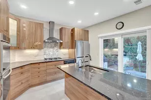 11 Tina Ln, Mount Sinai, NY 11766 - Photo 15