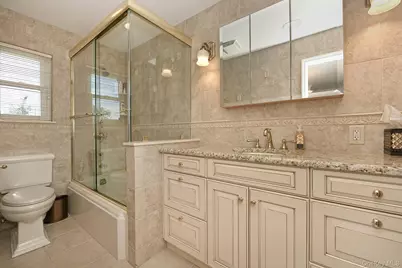 29 Abbot Road, Smithtown, NY 11787 - Photo 31