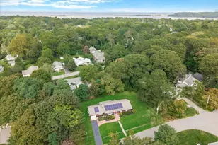 7 Sharon Ave, East Setauket, NY 11733 - Photo 31