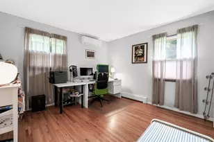 7 Sharon Ave, East Setauket, NY 11733 - Photo 17