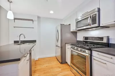 106-20 70th Avenue #2C, Forest Hills, NY 11375 - Photo 3