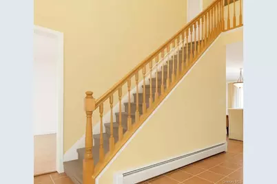 37 Howard Drive, Coram, NY 11727 - Photo 15