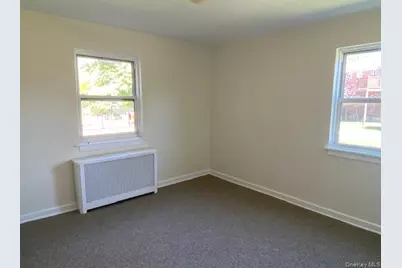 73-61 260th Street #H-1, Glen Oaks, NY 11004 - Photo 7