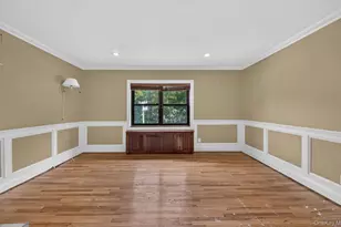 317 Main St, Roslyn, NY 11576 - Photo 9