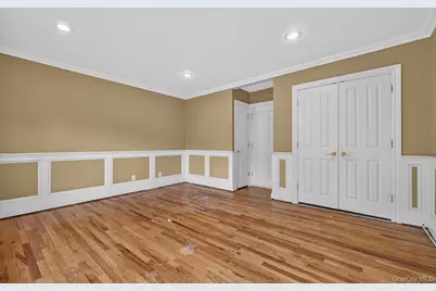 317 Main Street #C, Roslyn, NY 11576 - Photo 11
