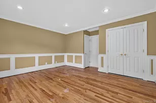 317 Main St, Roslyn, NY 11576 - Photo 11