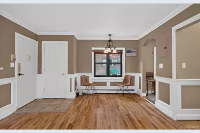 317 Main Street #C, Roslyn, NY 11576 - Photo 7