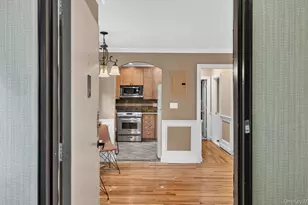 317 Main St, Roslyn, NY 11576 - Photo 5