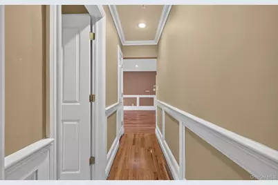317 Main Street #C, Roslyn, NY 11576 - Photo 15
